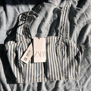 Zara cropped top NWT